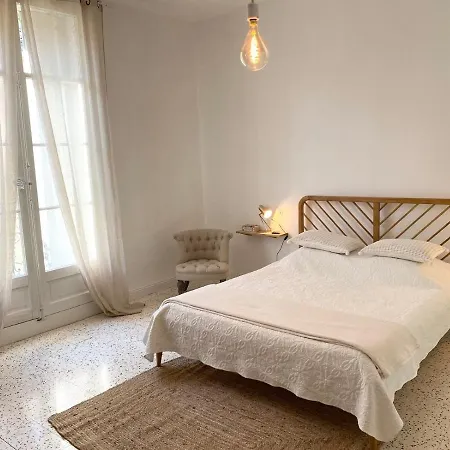 Le Chai Des Tuileries Villa Montagnac (Herault)